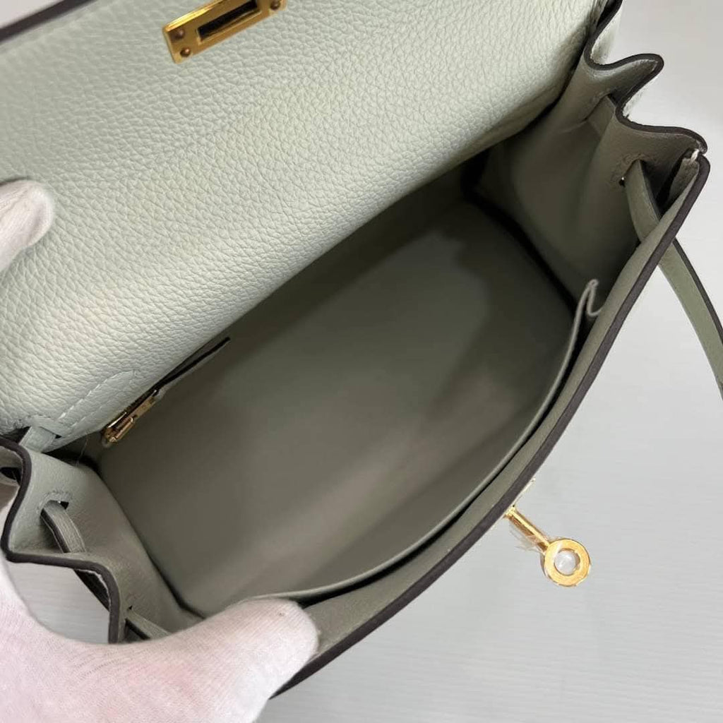 New Hermes Kelly 25 Togo Gris Neve GHW