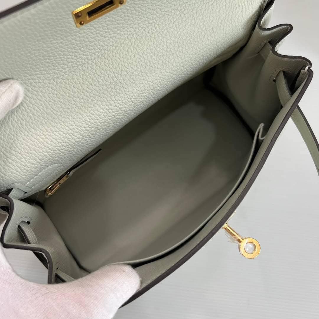 New Hermes Kelly 25 Togo Gris Neve GHW