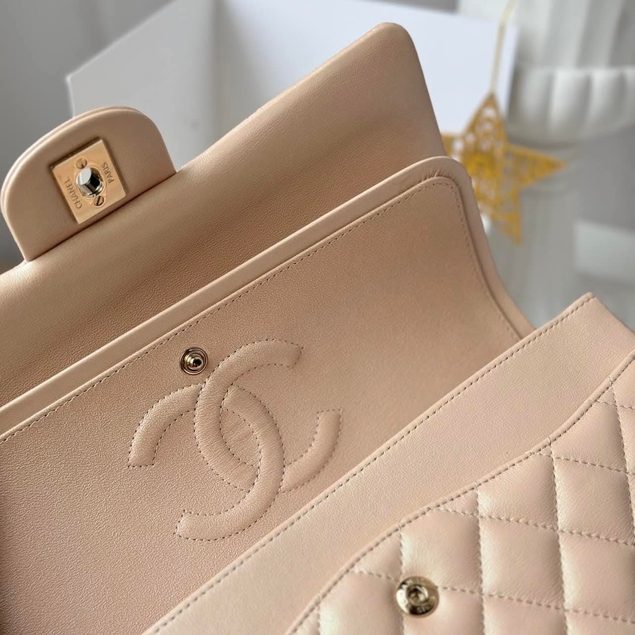 Chanel Classic 10 Beige Pearl GHW