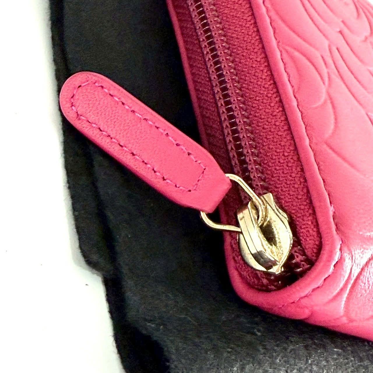 Chanel Camellia Holo169