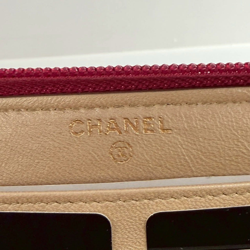 Chanel Camellia Holo169