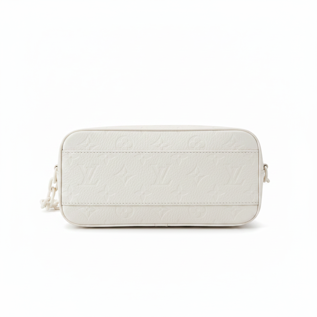 Louis Vuitton Volga Clutch – bottom base view